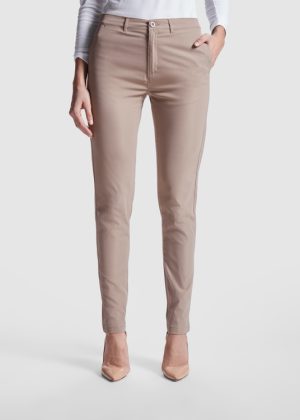 BEVERLY WOMAN 9146